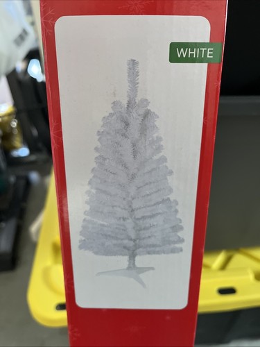 White christmas tree pvc - 4’,