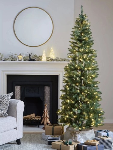 Very montana 7ft christmas - montana,